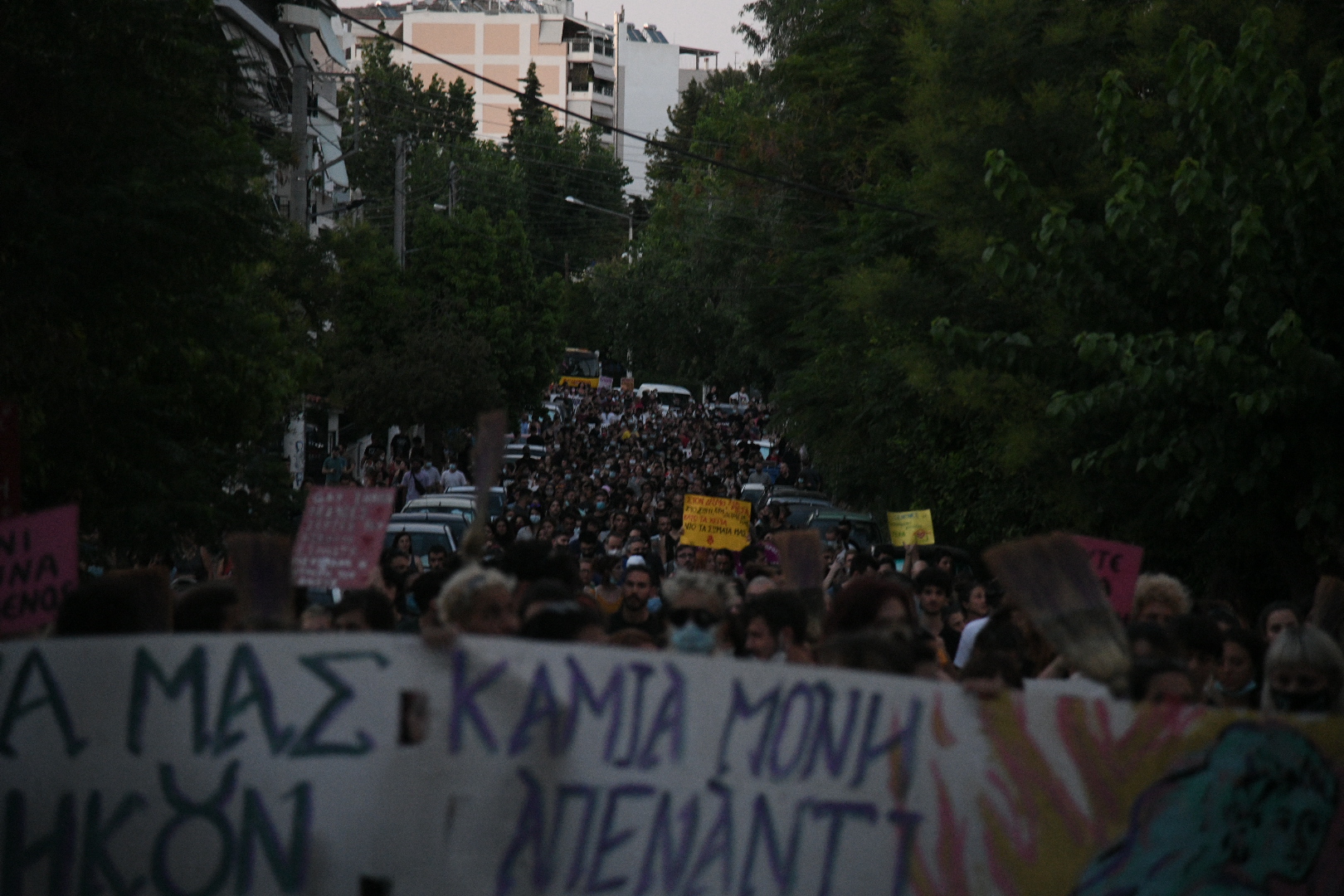 Ηλιούπολη: Συγκέντρωση διαμαρτυρίας για την υπόθεση της 19χρονης [ΕΙΚΟΝΕΣ]