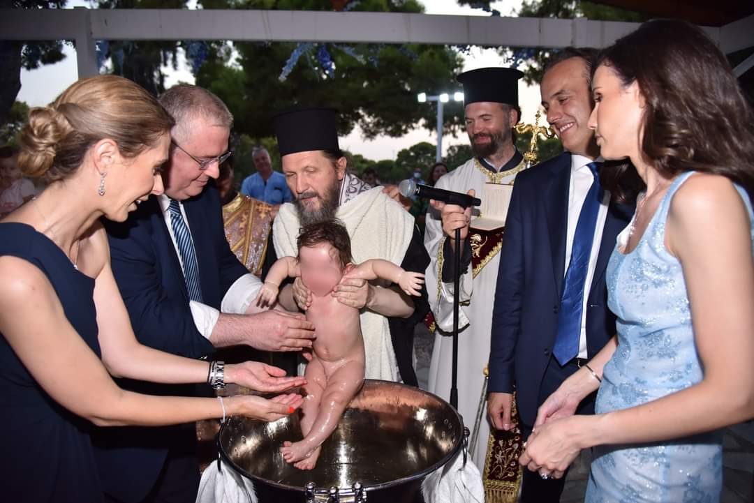 Γιώργος Παπανικολάου – Εύα Ντογιάκου: Βάφτισαν τον γιο τους