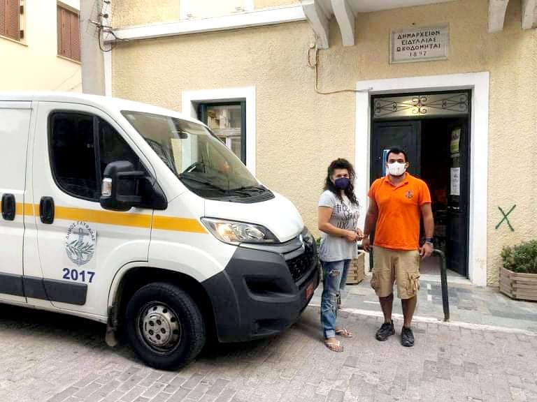 Δήμος Γλυφάδας: Έστειλε είδη πρώτης ανάγκης για τους πυρόπληκτους στα Βίλια