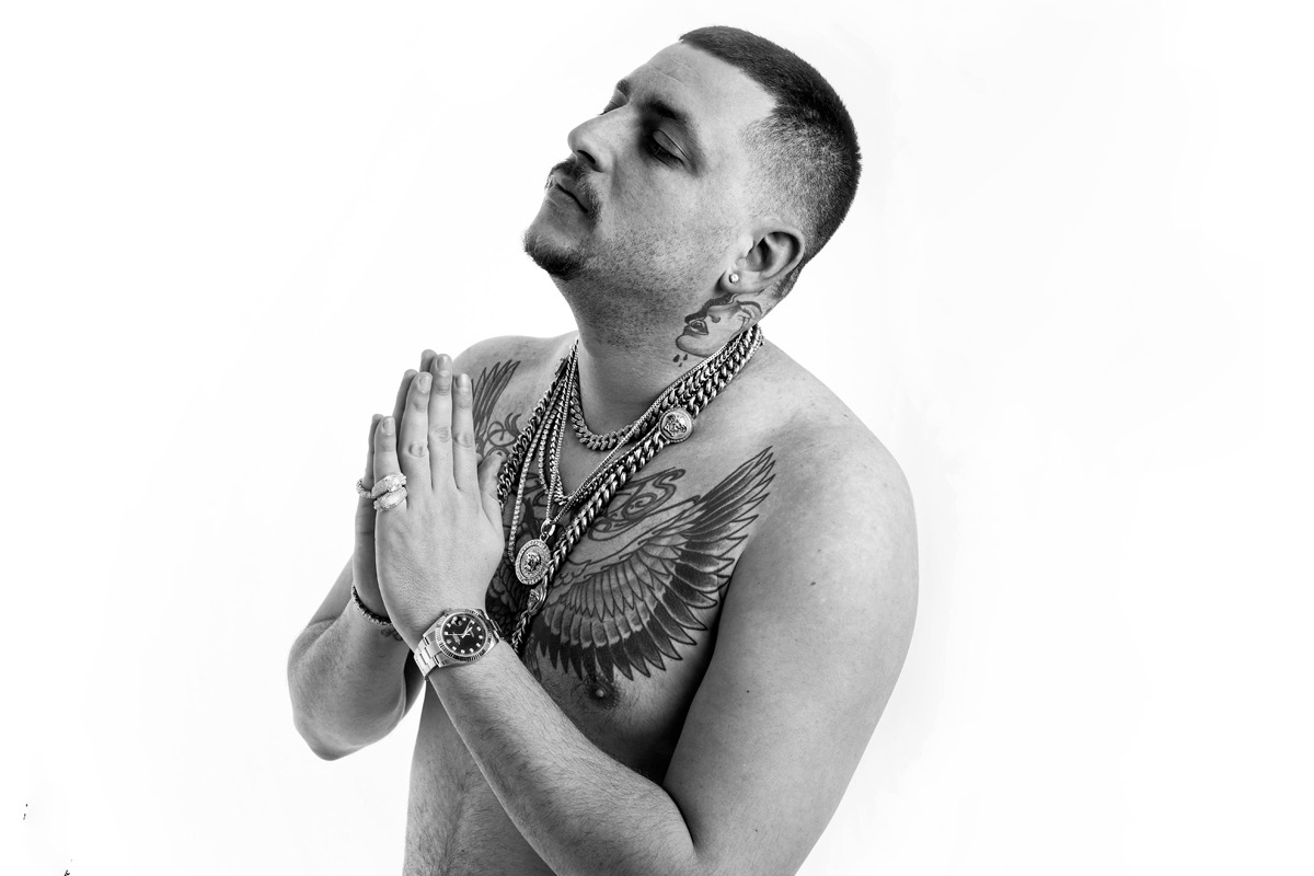 Mad Clip: Η ζωή, η τραπ και η μοιραία αγάπη για την ταχύτητα