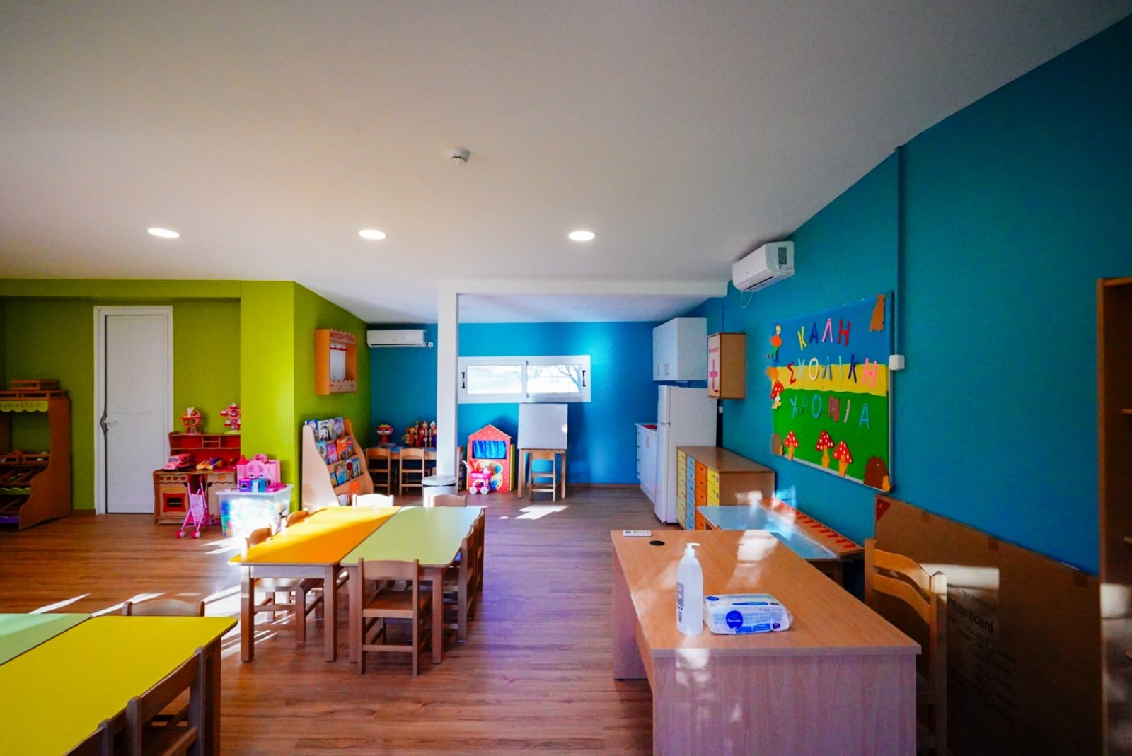 Περιφέρεια Αττικής: 23,3 εκατ. ευρώ για το πρόγραμμα με τους βρεφονηπιακούς σταθμούς