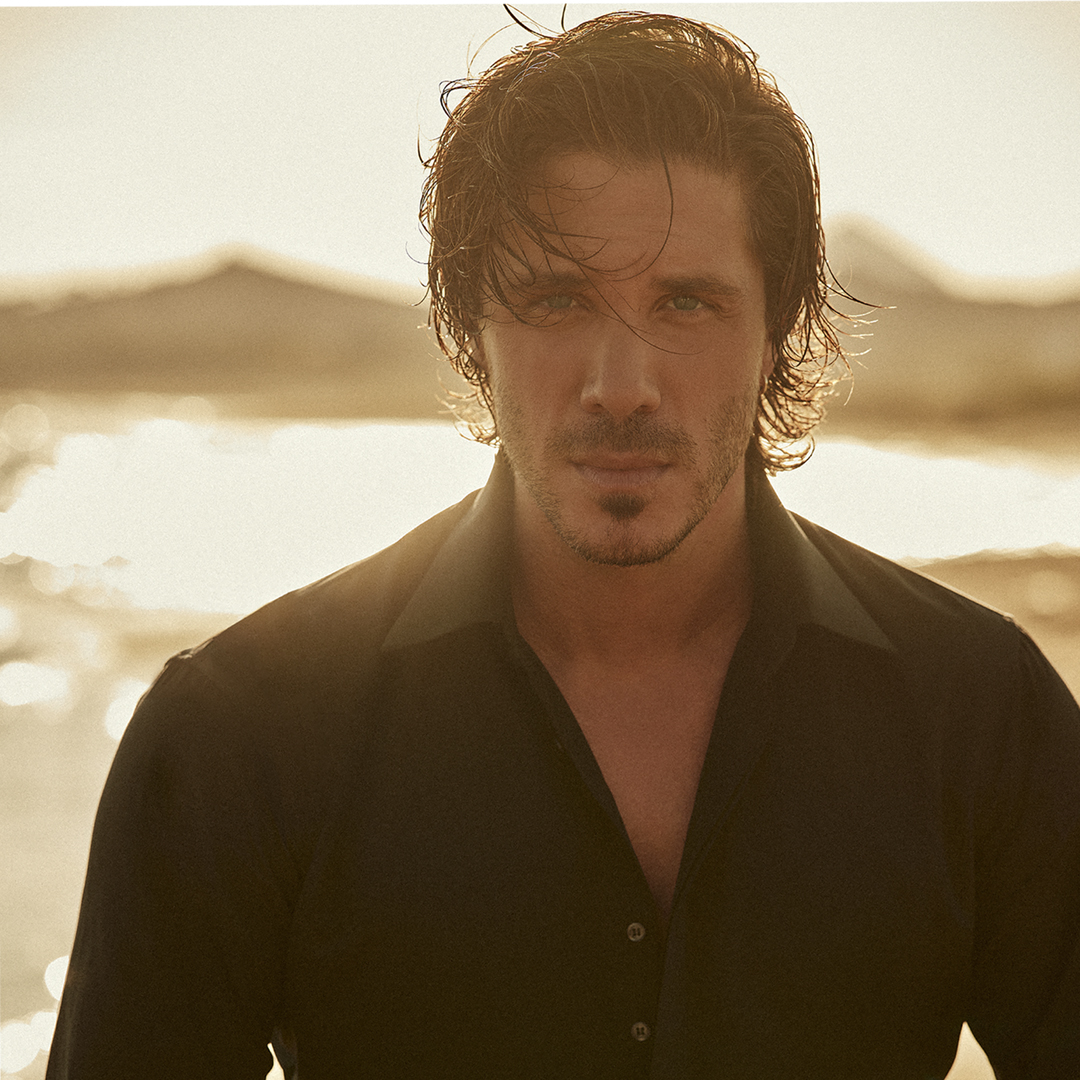 Ο Νίκος Οικονομόπουλος στο Fantasia – και η Παραλιακή επιστρέφει σιγά σιγά στην κανονικότητα