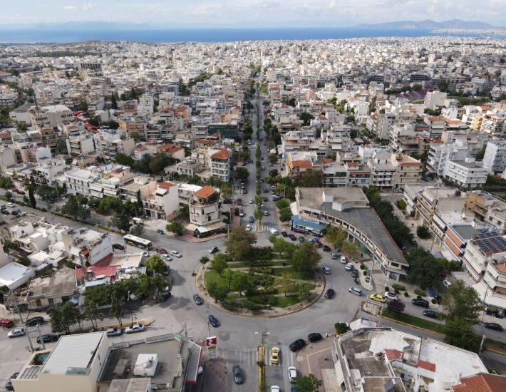 Μπερδεύεις κι εσύ τις πλατείες της Ηλιούπολης;