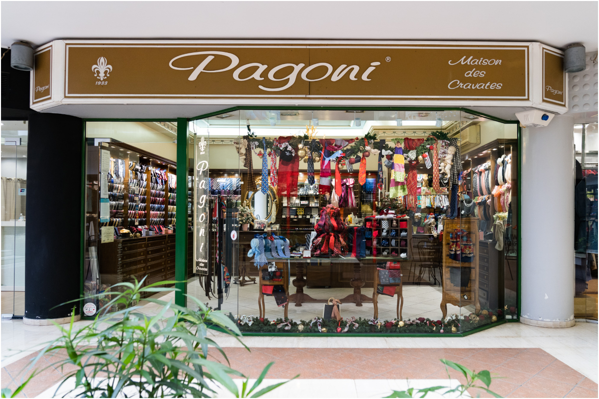 Pagoni Maison des Cravates:  Νοτίως του στιλ