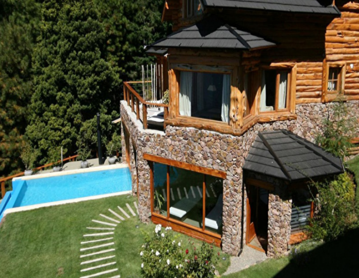 Συνεχίζεται η πτωτική πορεία των αξιών στα χειμερινά εξοχικά – Μόνο τα Τρίκαλα Κορινθίας είδαν αύξηση φέτος