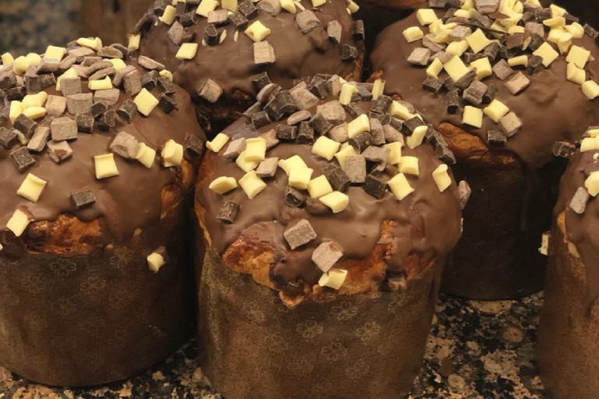 Χριστούγεννα στα νότια με ιταλικό panettone από τον Κατσαρό