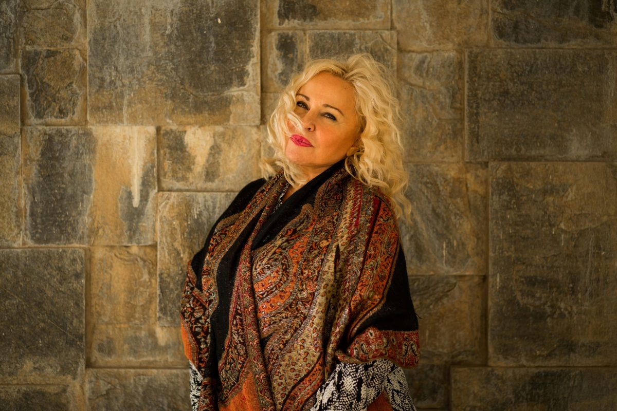 Στο σπίτι με την Μπέσσυ Αργυράκη