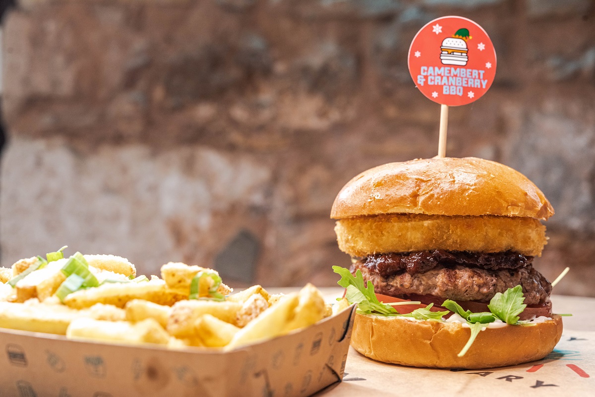 Pax Burgers: To street food των Χριστουγέννων