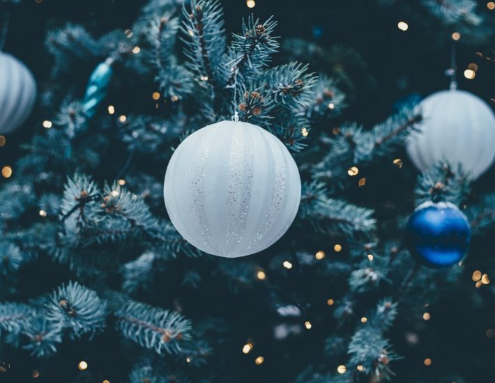 Άγιος Δημήτριος: Φωταγώγηση του Χριστουγεννιάτικου δέντρου και συναυλία με τον Γεράσιμο Ανδρεάτο