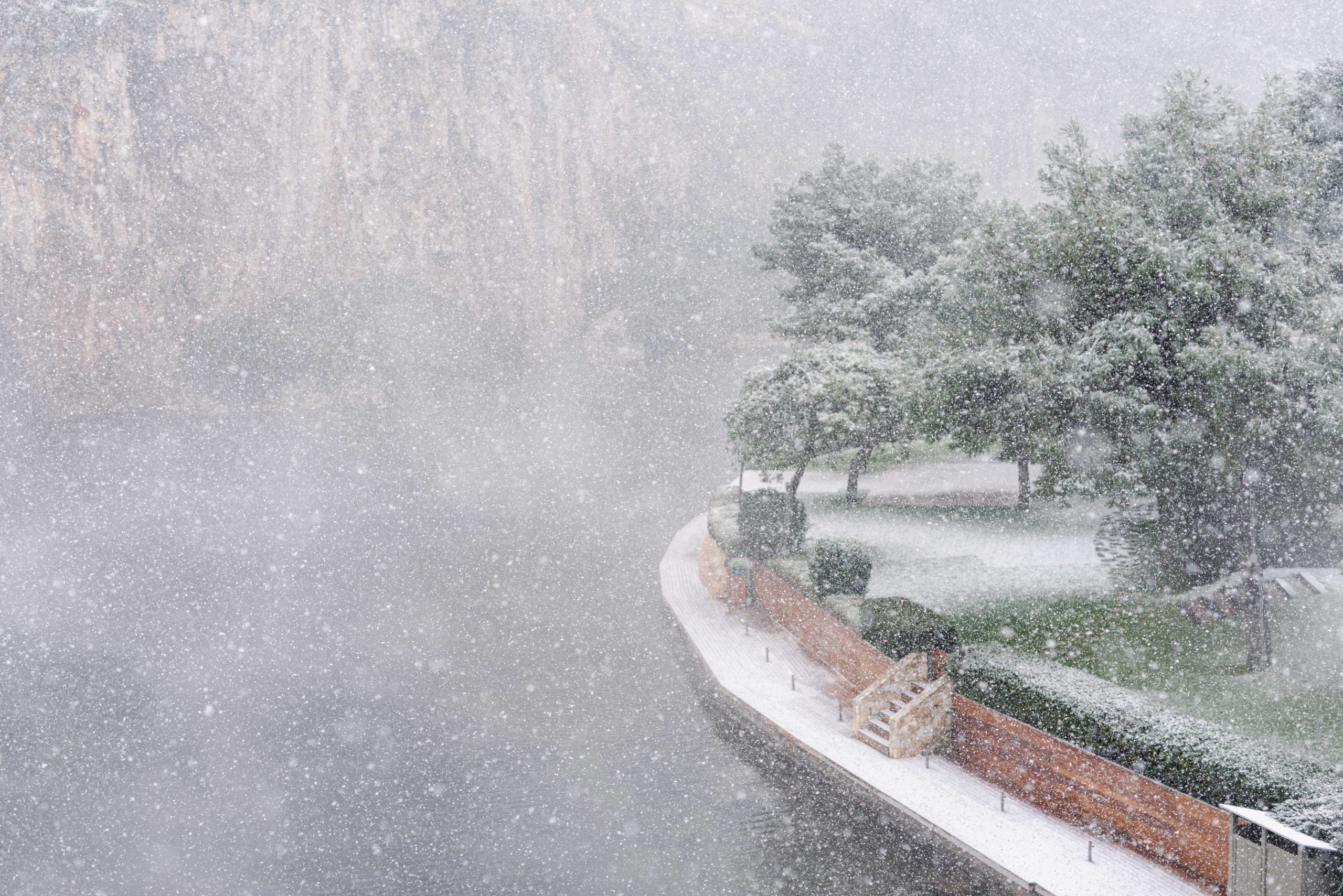 Χιόνια Βουλιαγμένη