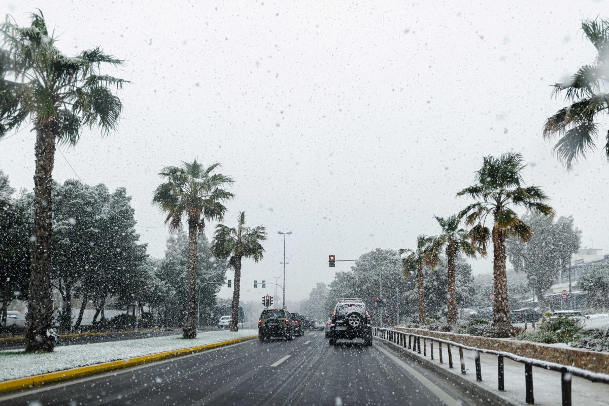 Χιόνια Βουλιαγμένη