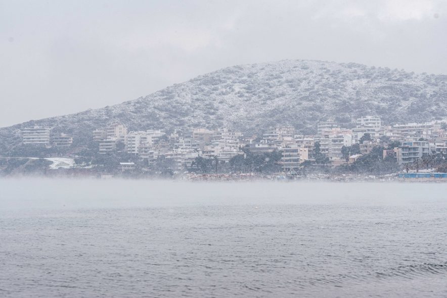 Χιόνια Βάρκιζα