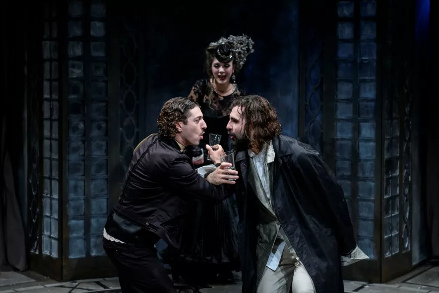 Συμφορά Από Το Πολύ Μυαλό - Θέατρο οδού Κυκλάδων