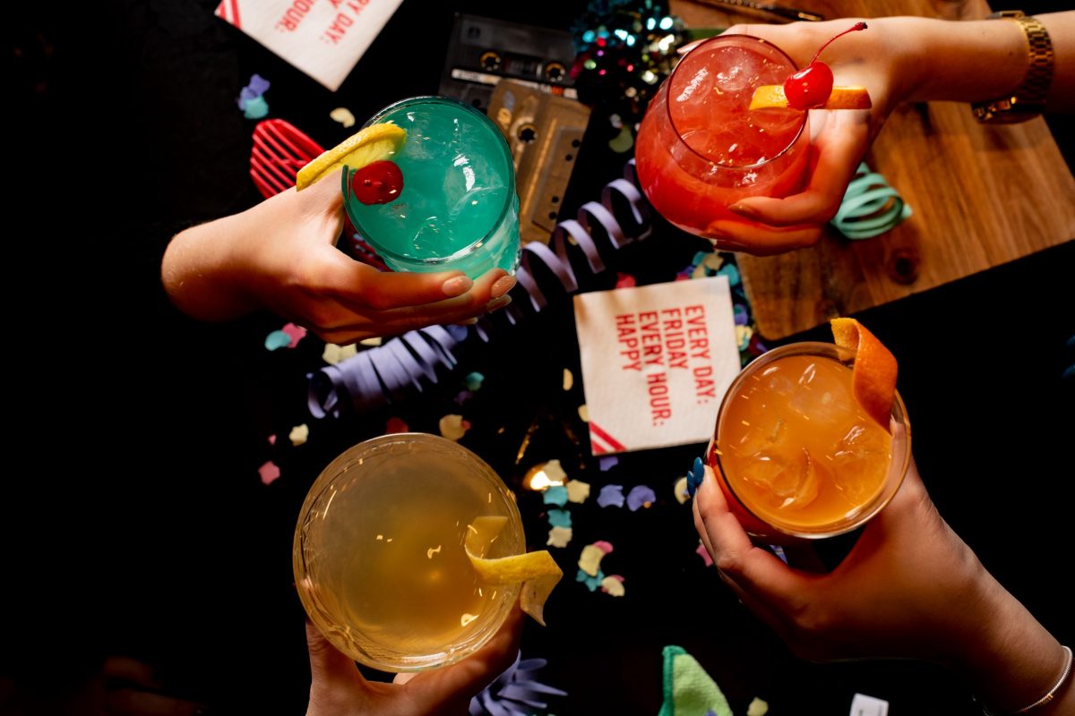 Απόκριες στα TGI Fridays™ με flashback στη δεκαετία των 80΄s