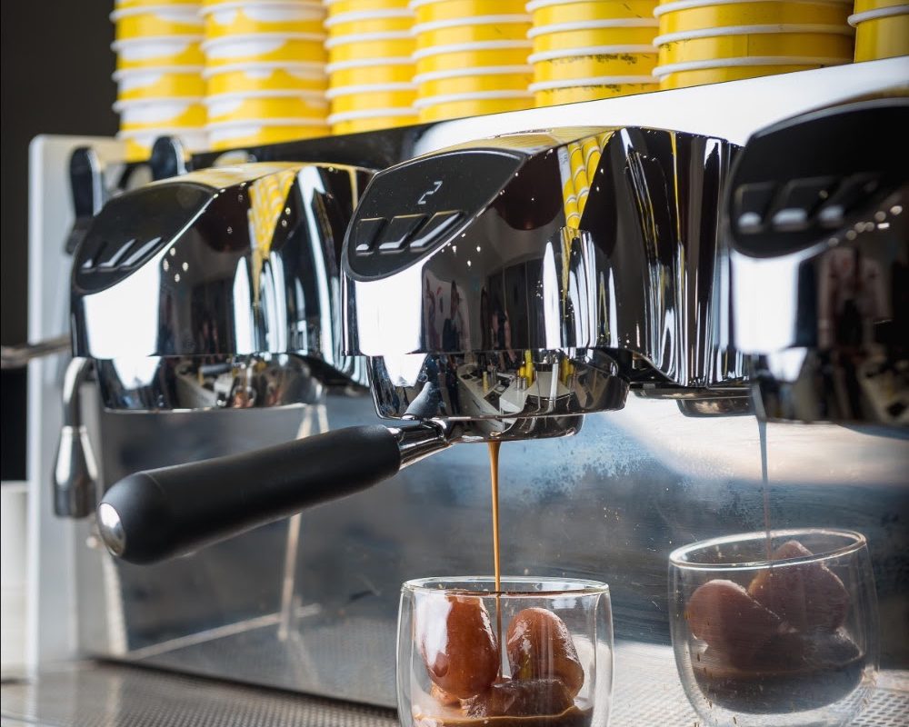 Coffee Qubes: Freddo με παγάκια από καφέ, για να μην τελειώνει ποτέ