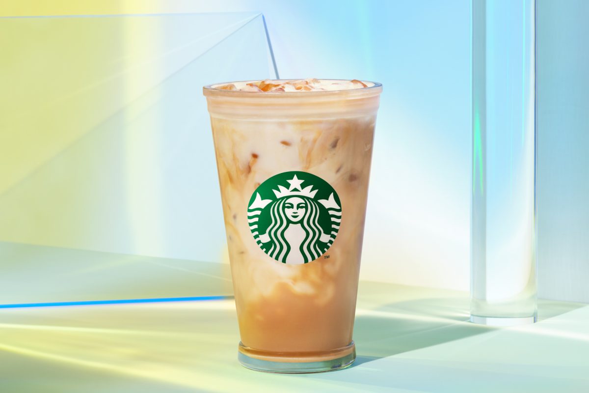 Τα Starbucks υποδέχονται την άνοιξη με νέες δροσερές επιλογές