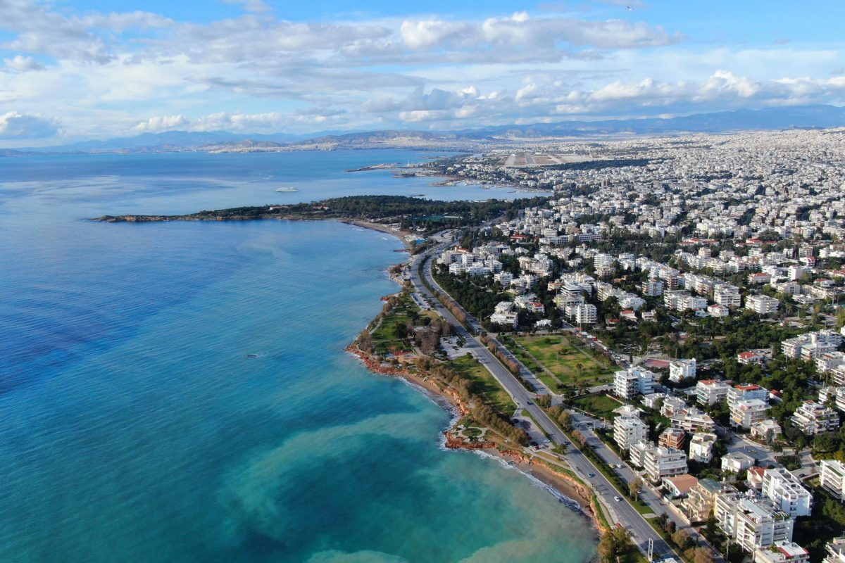 Οι ξένοι επενδυτές ποντάρουν στη Αθηναϊκή Ριβιέρα με διαμερίσματα «νέας γενιάς»
