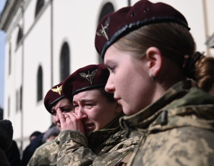 9 μέρες στην εμπόλεμη Ουκρανία, όπως τις έζησε ο νότιος φωτορεπόρτερ Νίκος Χριστοφάκης