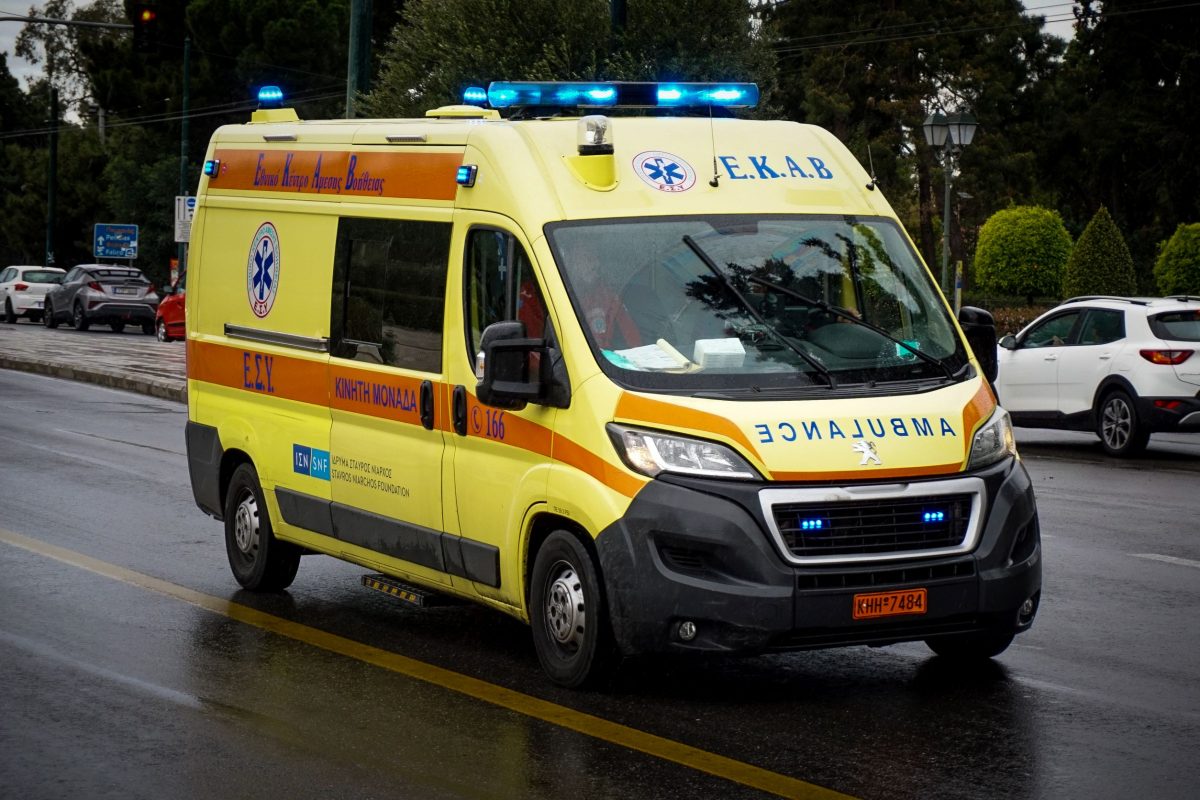 Ποσειδώνος: Ένας νεκρός και τρεις τραυματίες στο τροχαίο στον Φλοίσβο