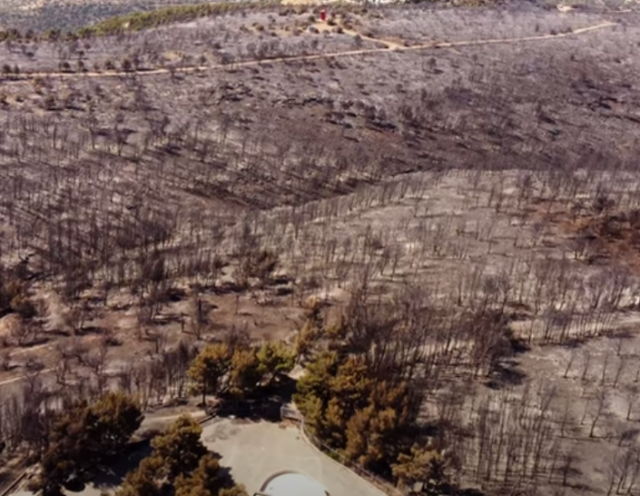 Φωτιά στον Υμηττό: Ένα aerial video καταγράφει τις εκτάσεις που έγιναν στάχτη