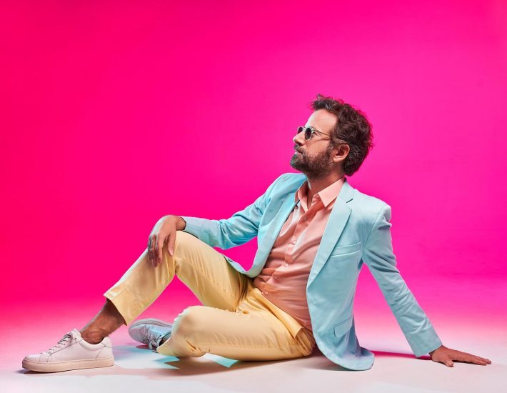 Νέα ημερομηνία και τοποθεσία για τη συναυλία του Κωστή Μαραβέγια