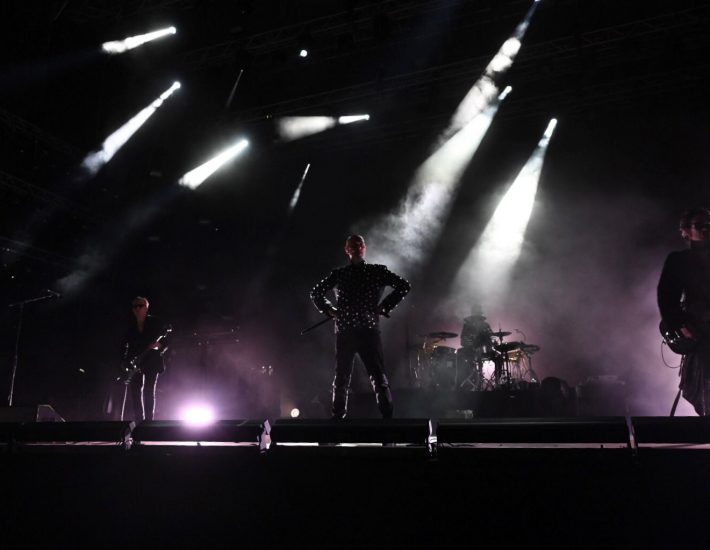 Release Athens 2022: Το βίντεο με την αποχώρηση του frontman των Bauhaus από τη σκηνή – “This is your fault” είπε στον ηχολήπτη