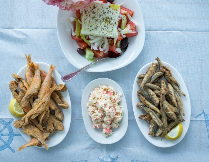 Οι αυθεντικές ταβέρνες του Πειραιά, που ξέρουν μόνο οι ντόπιοι