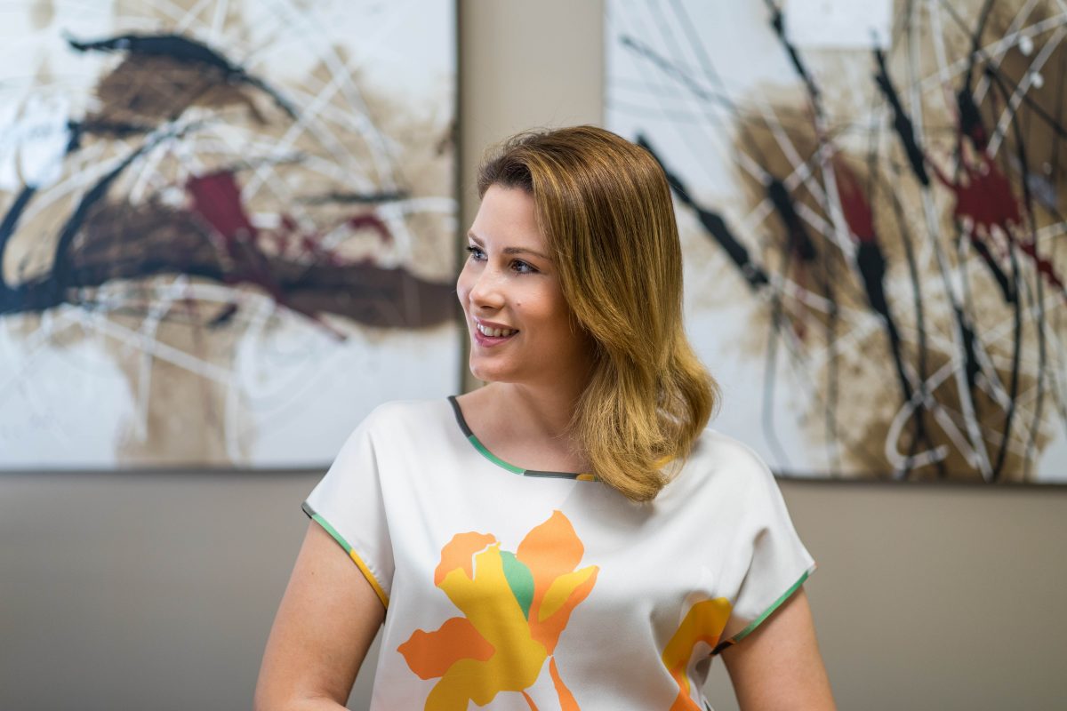 Βικτώρια Σιμιτζή: «Στόχος να αναδείξουμε τα συγκριτικά πλεονεκτήματα του Σαρωνικού»