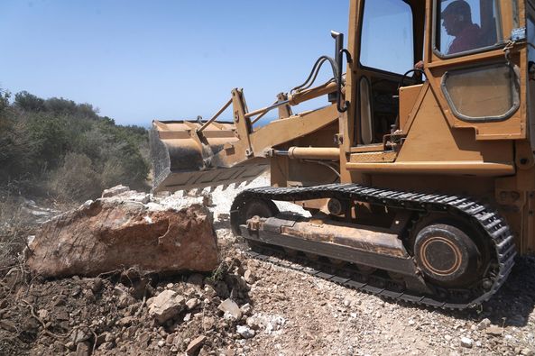 ΣΠΑΥ: Σε εξέλιξη έργα συντήρησης για δασικό δρόμο που ενώνει το Κορωπί με Ηλιούπολη και Αργυρούπολη