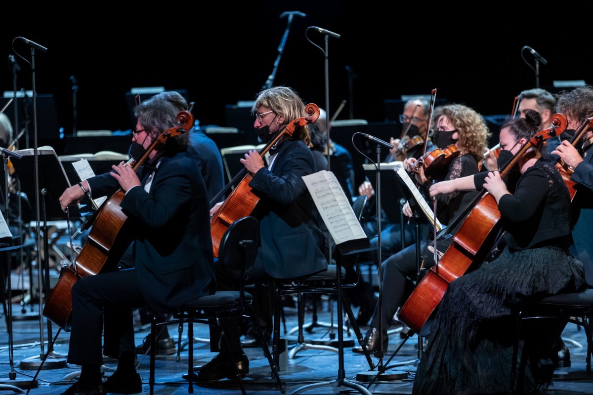 Dark Side of the Moon: Ο θρυλικός δίσκος των Pink Floyd με ήχο συμφωνικό στο Ξέφωτο του ΚΠΙΣΝ