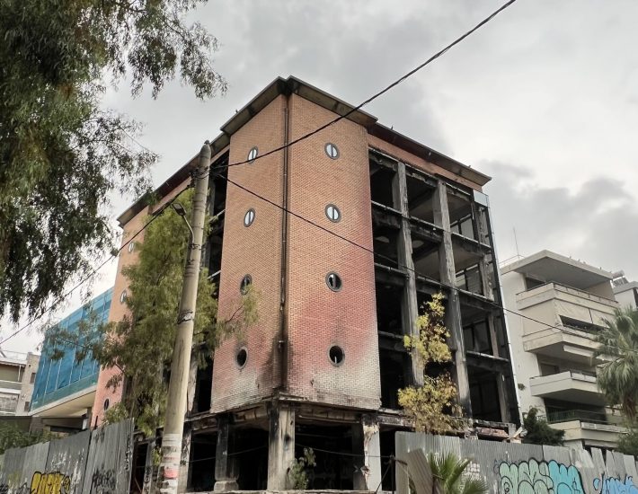 Γλυφάδα: Ποια εγκαταλελειμμένα ακίνητα γίνονται ξενοδοχεία