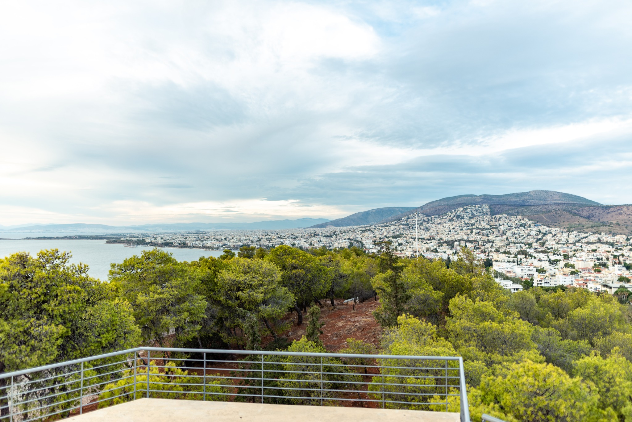 Μνημείο Βουλιαγμένη ΛΟΚ