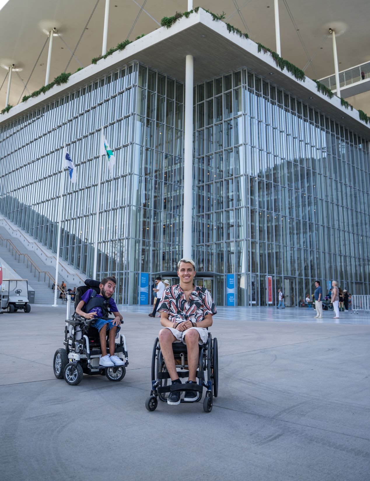 Cool Crips: Ανοίγοντας τη συζήτηση για την αναπηρία με τον πιο cool τρόπο