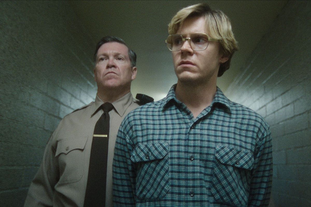 Είναι η ιστορία του Jeffrey Dahmer ό,τι πιο τρομακτικό μπορείς να δεις σήμερα στο Netflix;