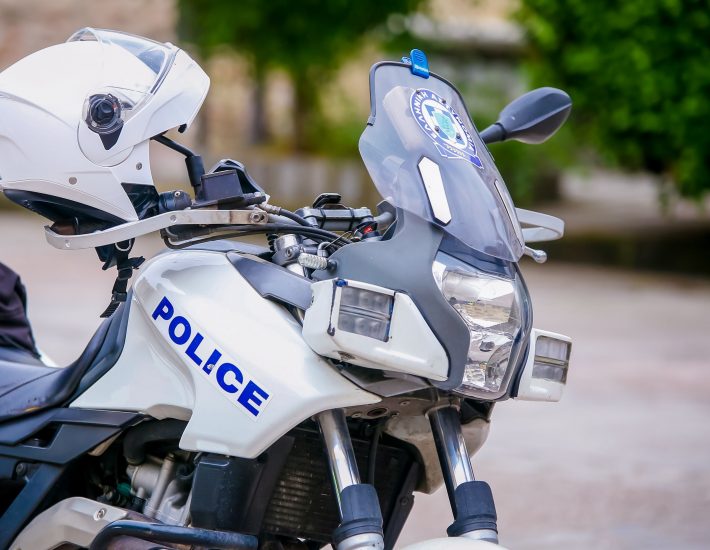 Παλαιό Φάληρο: Ο βιαστής στη στάση λεωφορείου είχε αποπειραθεί να βιάσει και άλλη κοπέλα