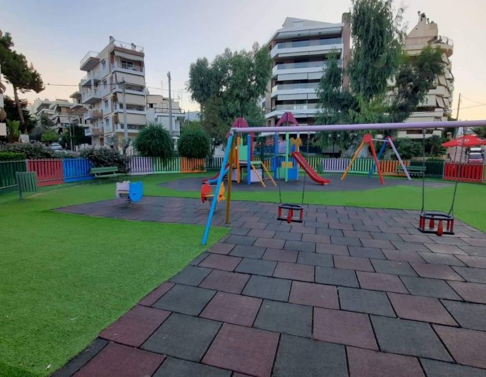 Δήμος Αλίμου: Ανακαινίστηκε η παιδική χαρά στην πλατεία Ανεξαρτησίας
