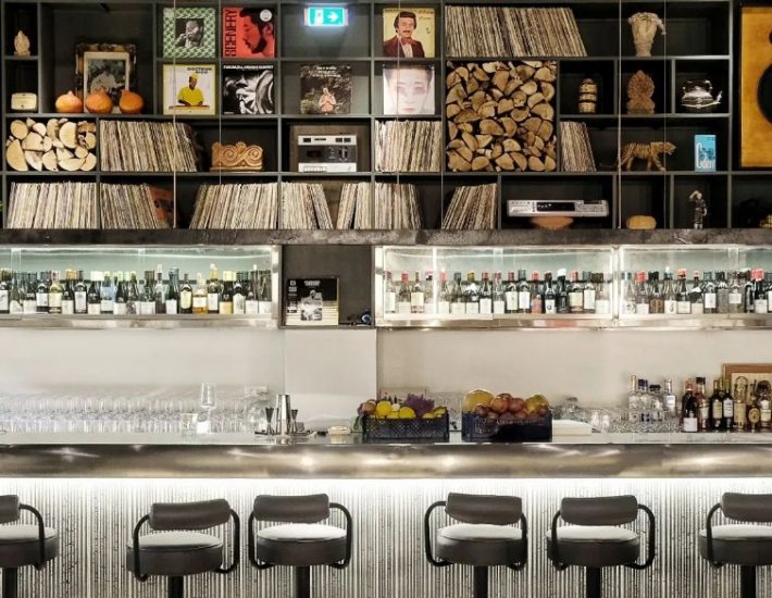 Pharaoh: Το νέο εστιατόριο του Μανώλη Παπουτσάκη έχει γίνει talk of the town