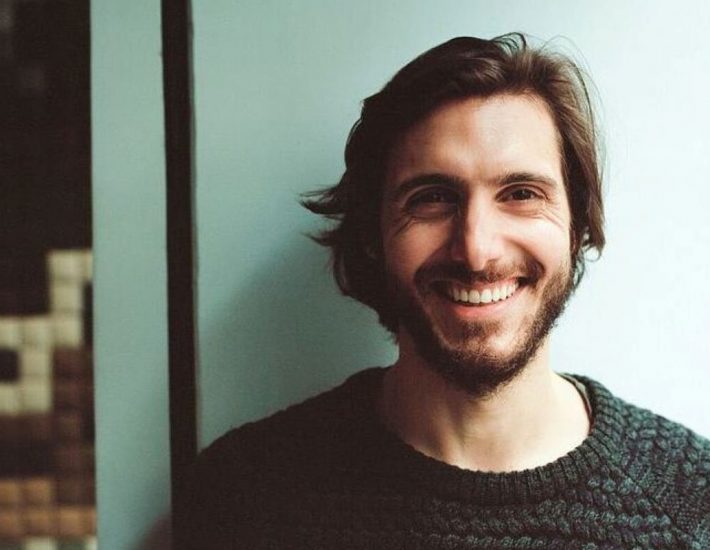 Η Νέα Σμύρνη του Κρίτωνα Πουλή