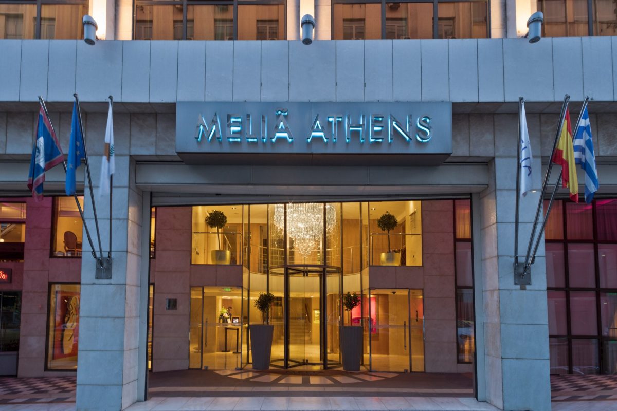 Melia Hotels: Ποια είναι η ξενοδοχειακή εταιρία που σκοπεύει να επεκταθεί στην Αθηναϊκή Ριβιέρα