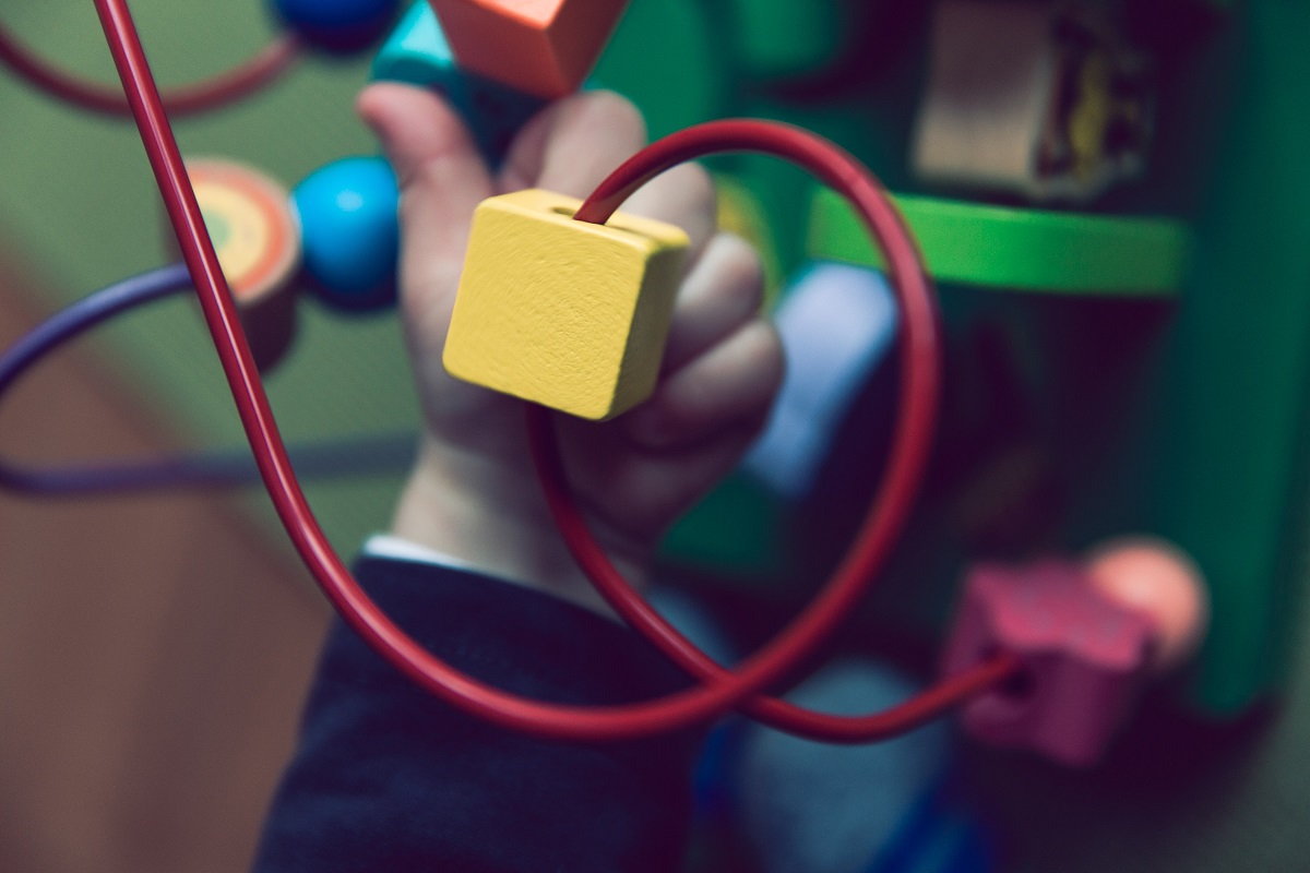 Τι είναι η εργοθεραπεία και ποια τα σημάδια ότι ένα παιδί την χρειάζεται; Ένας έμπειρος εργοθεραπευτής απαντά