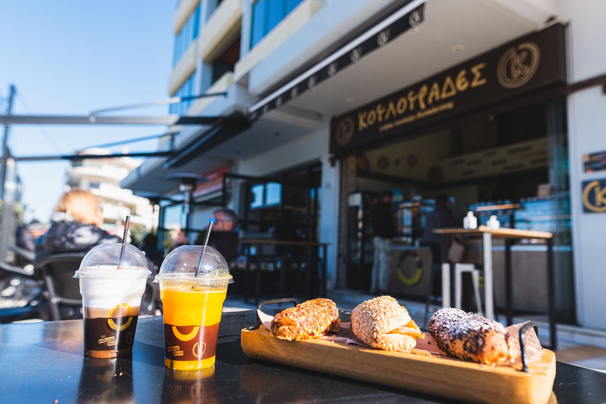 Οι Κουλουράδες είναι το kids και pet friendly στέκι που αναζητούσες για πρωινό καφέ και σνακ στη Βούλα
