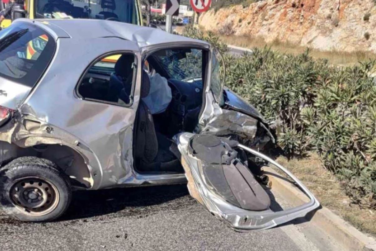 Τροχαίο δυστύχημα στη Βάρης-Κορωπίου με μία νεκρή