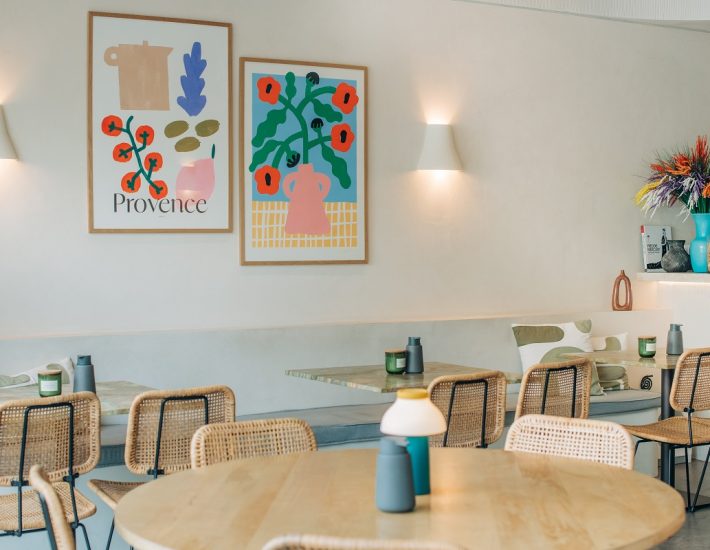 Fred: Το εκτός πλατείας all day στέκι της Νέας Σμύρνης με τις ιντριγκαδόρικες προτάσεις για φαγητό