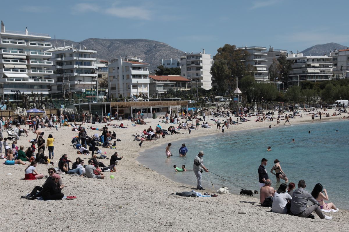 Άλιμος: Ηλικιωμένη βρέθηκε νεκρή σε παραλία της περιοχής