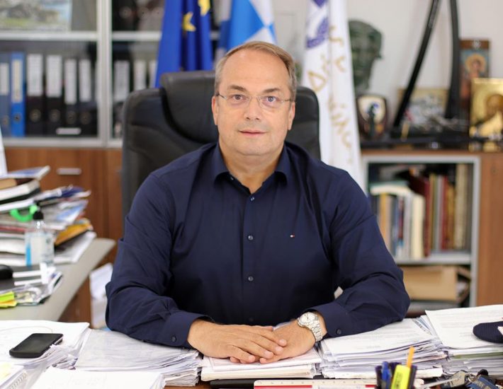 Γρηγόρης Κωνσταντέλλος: Διαψεύδει τα σενάρια ότι θα κατέβει για Περιφερειάρχης