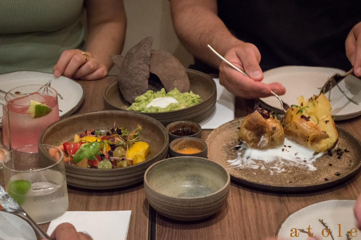 Atole: Στο νέο εστιατόριο του Κολωνακίου θα δοκιμάσεις μεξικάνικες γεύσεις, αλλά όχι όπως τις ξέρεις
