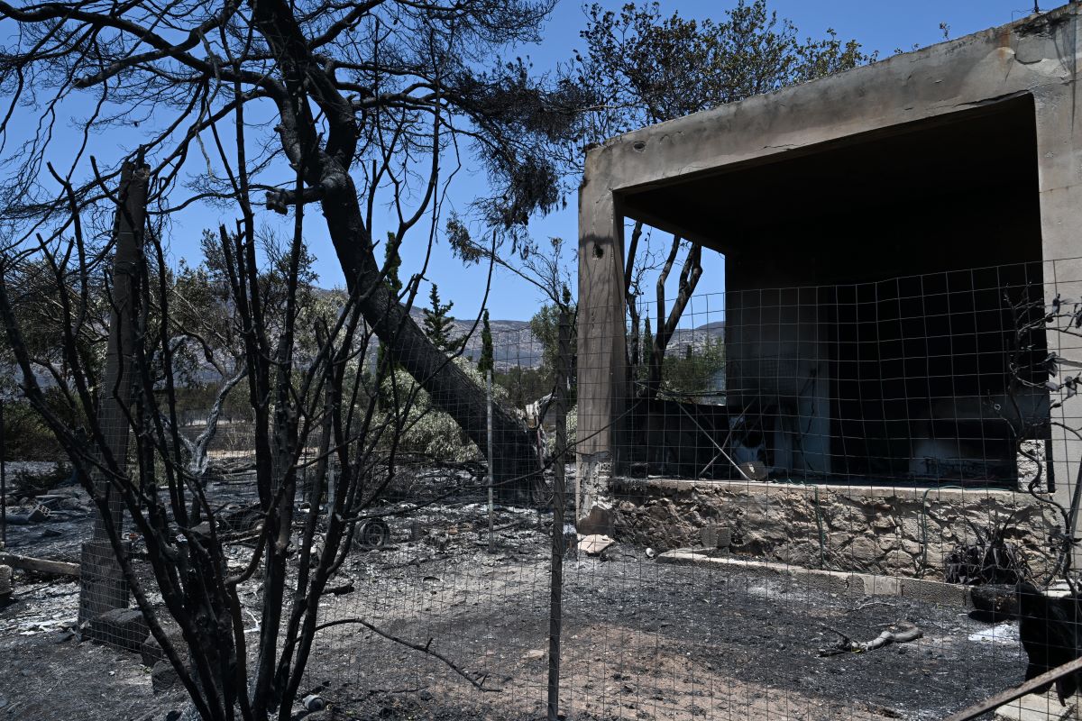 Φωτιά – Ανατολική Αττική: Ολοκληρώθηκε η πρώτη φάση καταγραφής των ζημιών