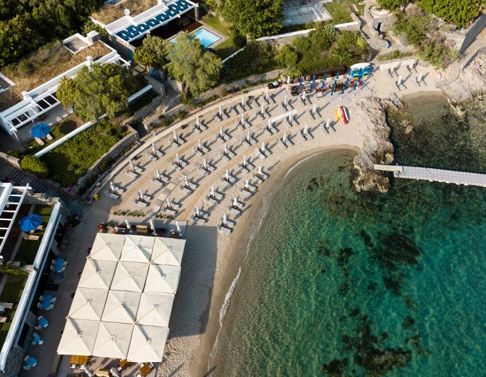 Grand Resort Lagonissi: Διακριτική πολυτέλεια και φιλοξενία αξιώσεων