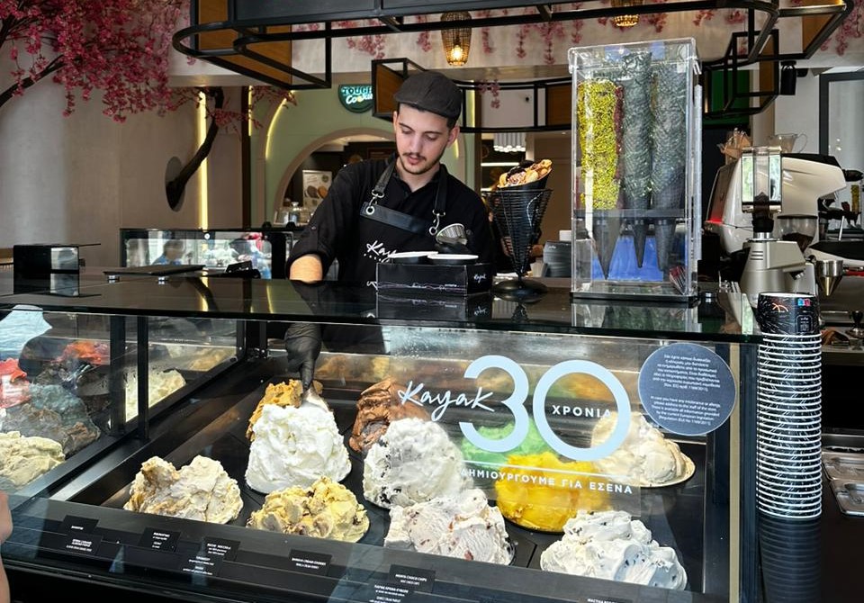 Η Kayak γιορτάζει τα 30 χρόνια με παγωτό για όλους