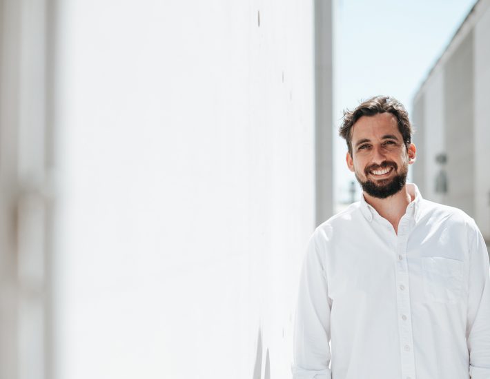 Πάνος Χαλόφτης: Ο νότιος ακτιβιστής πίσω από το Vegan Life Festival